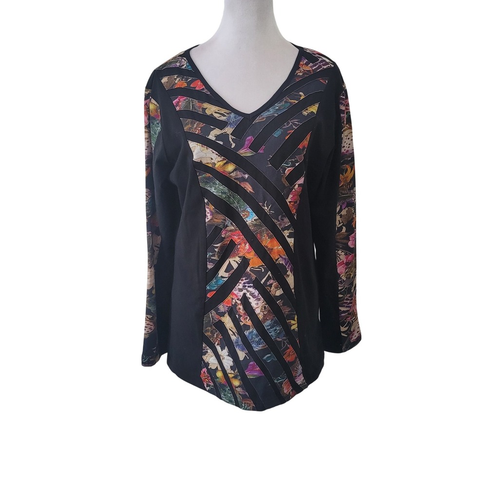 Parsley & Sage Medium Tunic Top Black Floral Mixed Media Art to Wear V-Neck